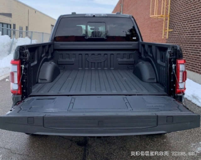 福特F150 23款 3.5T Raptor猛禽37性能包 天津港口現(xiàn)車 僅售108萬