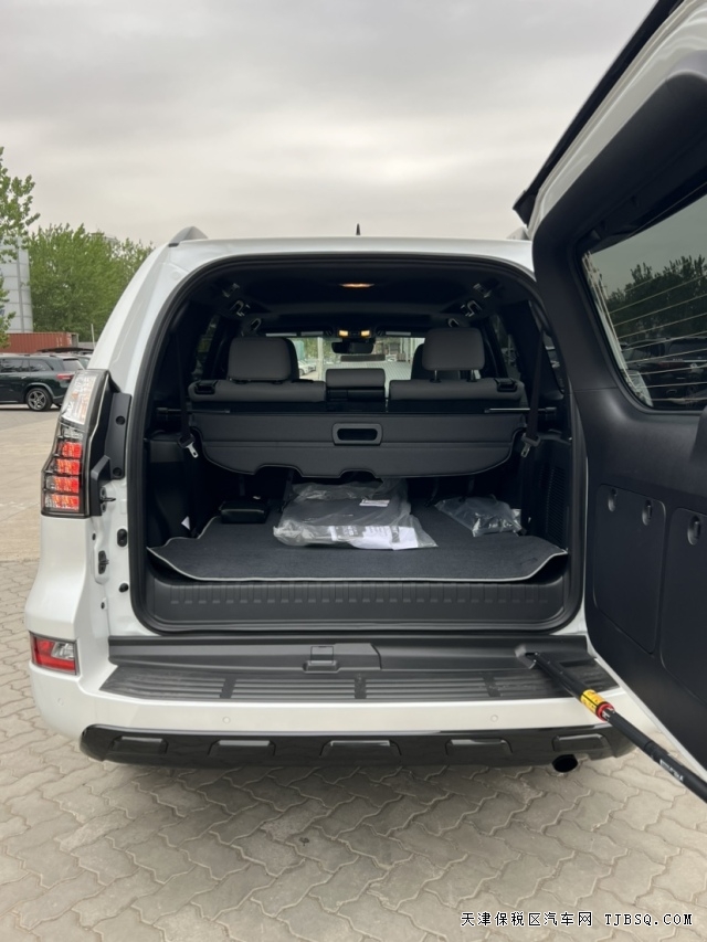 23款雷克薩斯GX460平行進(jìn)口90余萬起售 現(xiàn)車鉅惠中