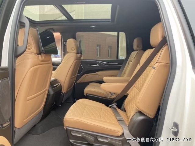 平行進口22款凱雷德天津港國六現(xiàn)車可提超大尺寸SUV降價促銷中