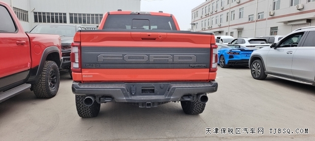 平行進(jìn)口22款福特猛禽天津港國(guó)六現(xiàn)車(chē)實(shí)車(chē)展示配置詳解熱銷(xiāo)中