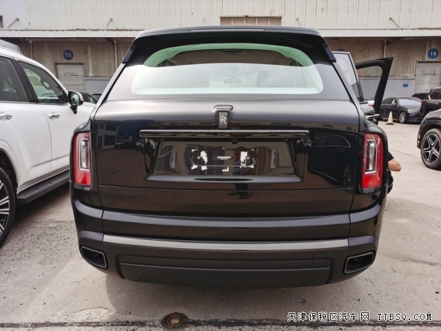 平行進(jìn)口22款勞斯萊斯庫里南天津港國六現(xiàn)車手續(xù)全售全國