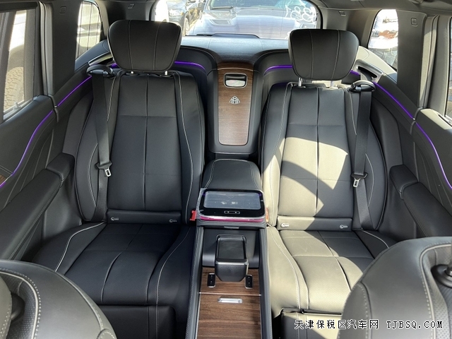 平行進(jìn)口23款邁巴赫GLS600天津港國(guó)六現(xiàn)車直降30萬(wàn)鉅惠中