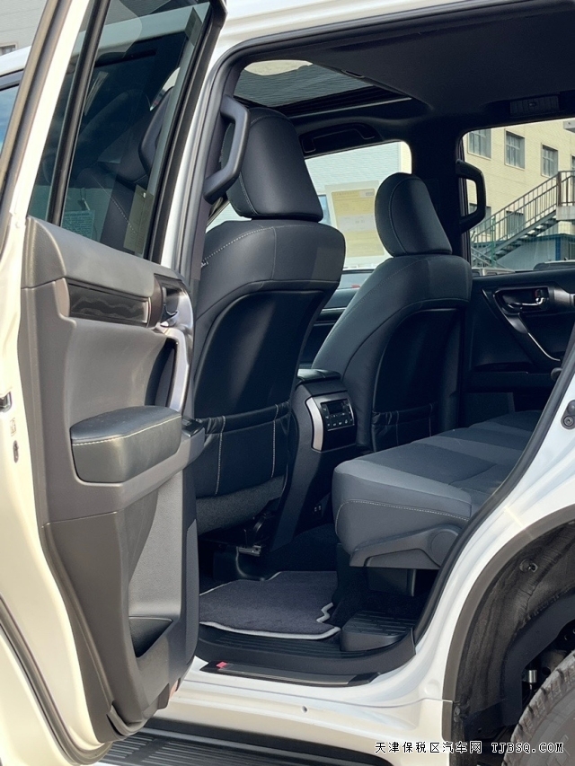 23款雷克薩斯GX460平行進(jìn)口90余萬起售 現(xiàn)車鉅惠中