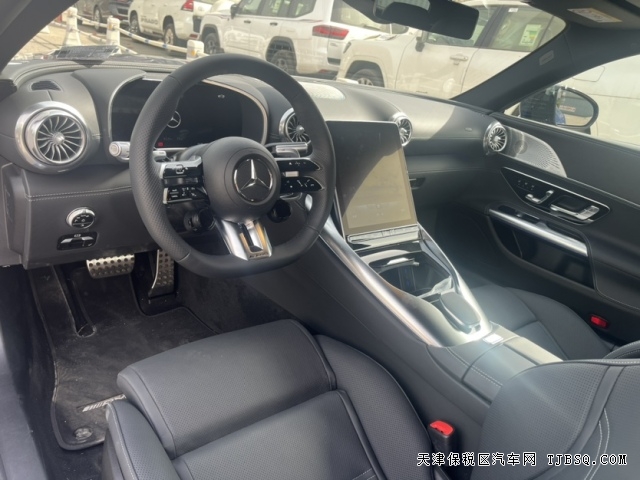 平行進(jìn)口22款奔馳SL43AMG敞篷性能跑車天津港現(xiàn)車國(guó)六認(rèn)證完畢隨時(shí)提車