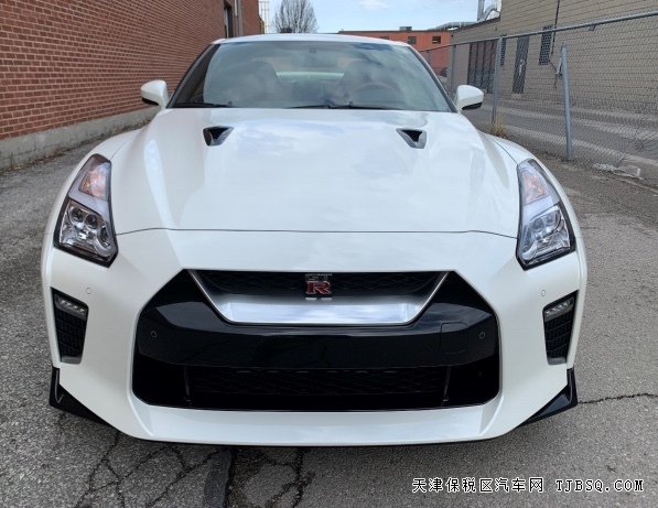 平行進口23款加版日產(chǎn)GTR3.8T超級跑車天津港國六現(xiàn)車