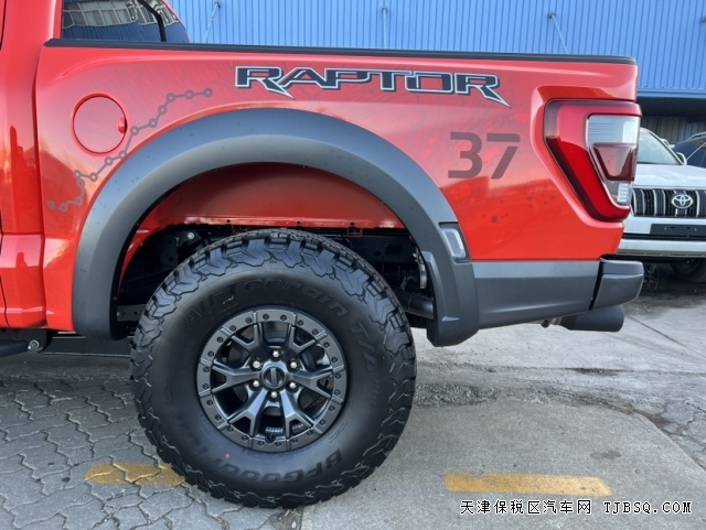 平行進(jìn)口22款福特猛禽Raptor37性能版天津港國六現(xiàn)車
