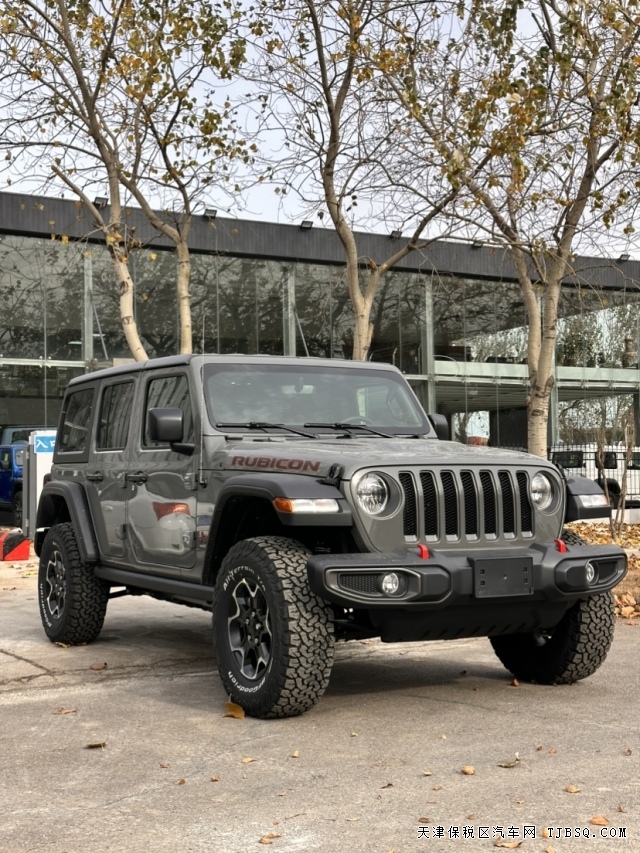 23款JEEP牧馬人2.0T 現(xiàn)車配置顏色全 天津港42.5萬起售