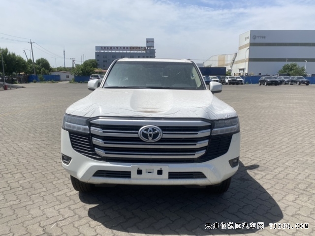豐田酷路澤LC300 4.0L 已回號(hào) 85萬起 現(xiàn)車隨時(shí)可提車
