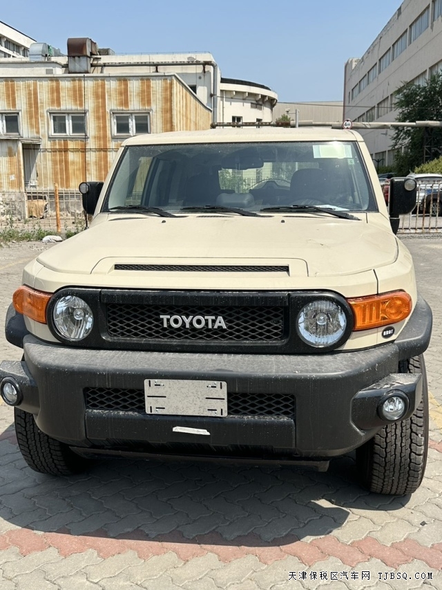 2023款國(guó)六酷路澤FJ配置參數(shù)報(bào)價(jià)  現(xiàn)車隨時(shí)提60萬(wàn)起