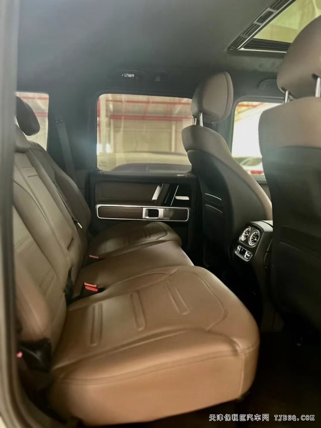 22款墨版奔馳G500國(guó)六越野車(chē) 多種配置顏色可選 現(xiàn)車(chē)特惠中