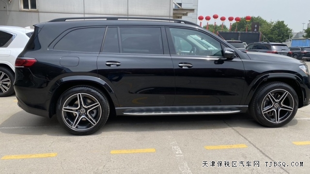 采購23款奔馳GLS450豪華全尺寸SUV的標桿必選AMG套件性能與顏值提升更高檔次