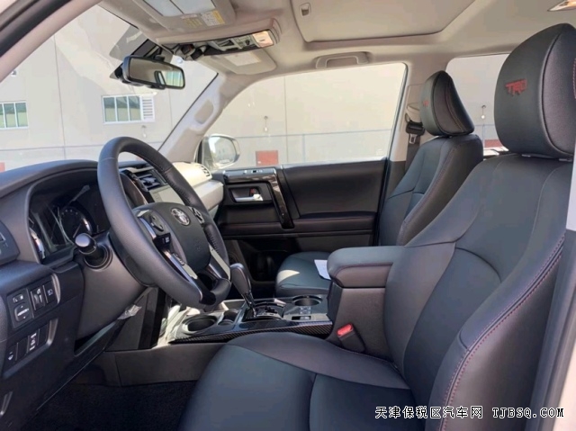 豐田超霸23款現(xiàn)車4.0L最新售價配置參數(shù) 四驅(qū)動力