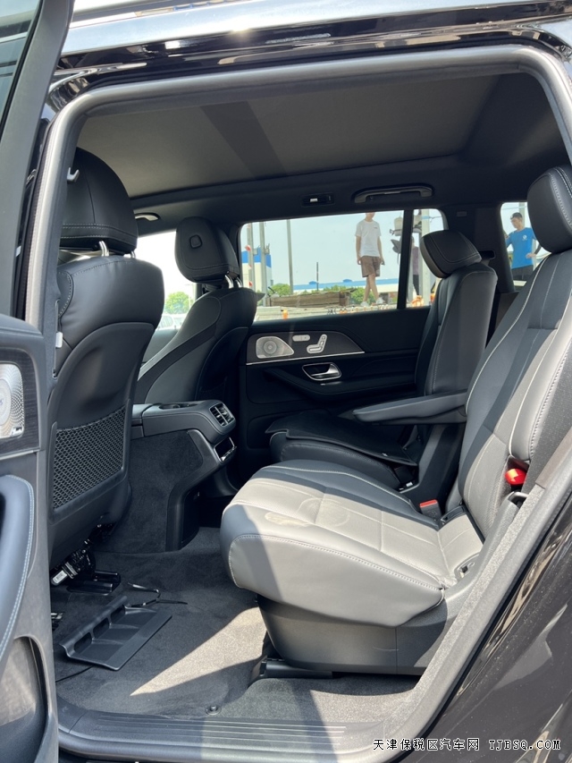 23款奔馳GLS580港口大量現(xiàn)車 豪華SUV 特價出售