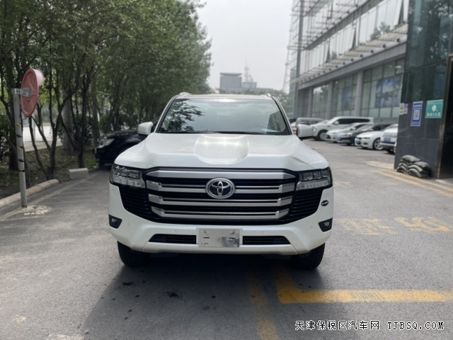 23款酷路澤LC300價(jià)格跌幅慘淡已經(jīng)成為笑話港口行情非常適合入手