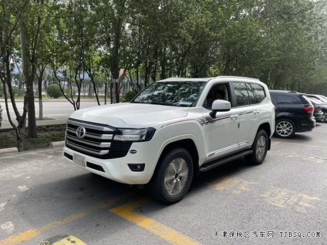 23款酷路澤LC300價(jià)格跌幅慘淡已經(jīng)成為笑話港口行情非常適合入手
