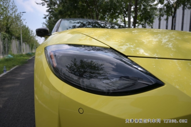 日產(chǎn)400Z平行進(jìn)口特有小跑車最新報價