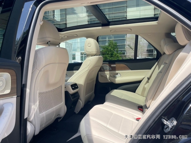 23款奔馳GLE350中型豪華SUV保稅區(qū)國六現(xiàn)車