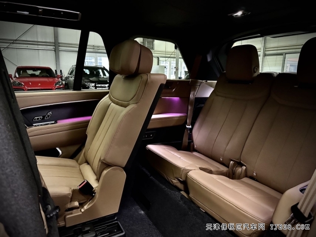 柴油版獨家車型平行進口23款柴油路虎創(chuàng)世加長港口優(yōu)惠促銷中全國可分期