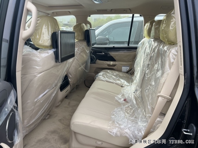 低調(diào)大哥座駕中東限量S雷克薩斯LX570絕版V8港口行情怎樣