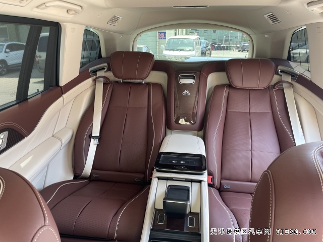 最奢華的SUV23款奔馳邁巴赫GLS600商務氣息濃厚港口直降80萬