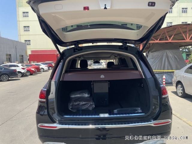 最奢華的SUV23款奔馳邁巴赫GLS600商務氣息濃厚港口直降80萬