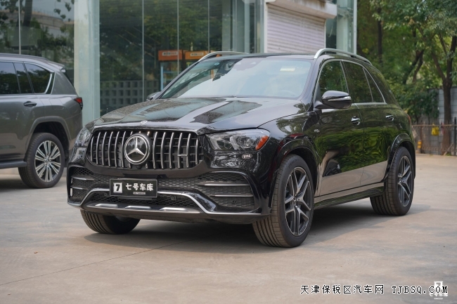 百萬(wàn)級(jí)豪華SUV23款奔馳GLE53AMG調(diào)校小鋼炮港口熱賣中