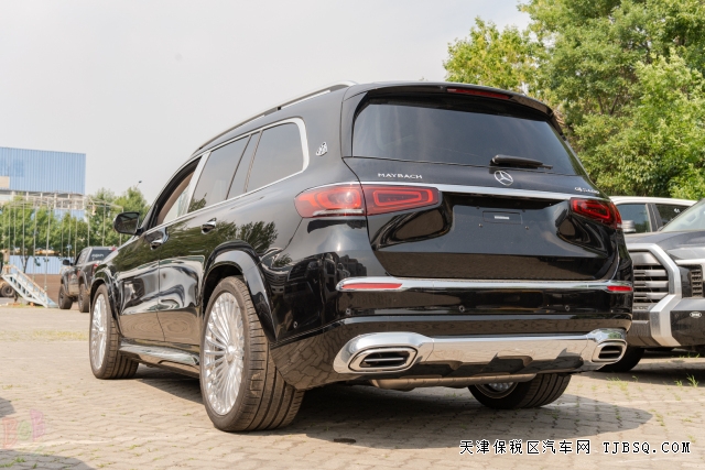 奔馳頂級(jí)SUV23款邁巴赫GLS600原裝進(jìn)口港口銷(xiāo)量慘淡最新行情230萬(wàn)