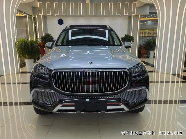 23款奔馳邁巴赫GLS600 價(jià)錢228萬現(xiàn)車支持分期