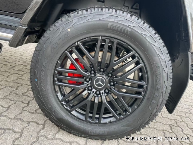 23款奔馳G63AMG4x42硬派越野的王者港口最新行情