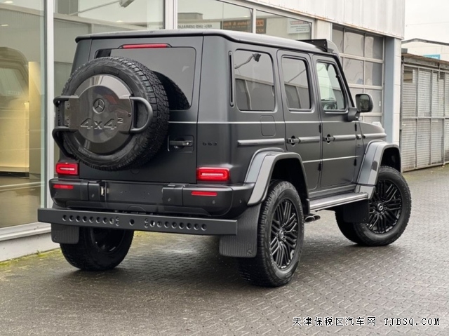 23款奔馳G63AMG4x42硬派越野的王者港口最新行情
