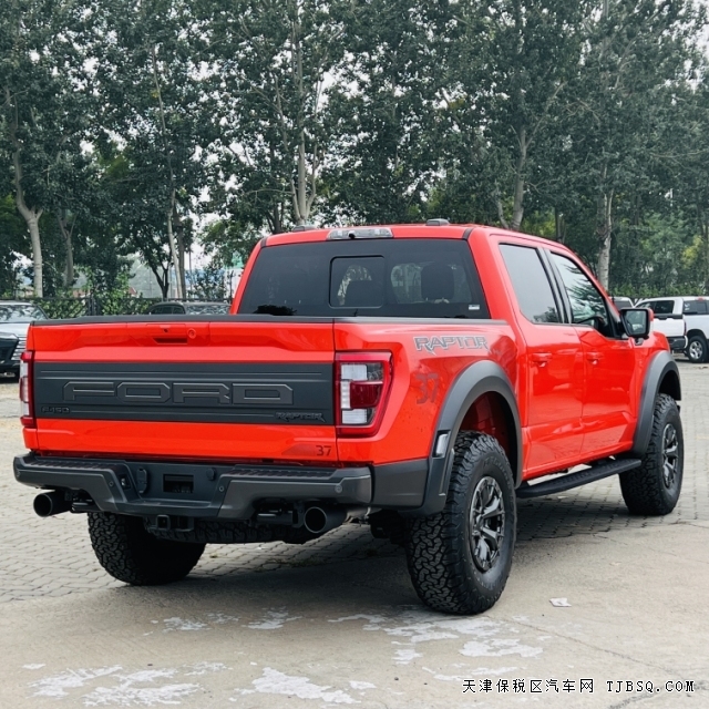 男人夢(mèng)想車型新款硬派皮卡福特猛禽Raptor3.5T37性能版港口最新行情