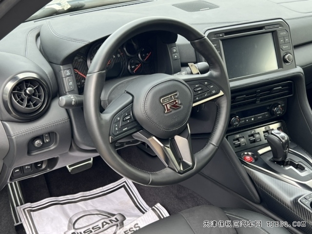 東瀛戰(zhàn)神23款加版日產(chǎn)GTR3.8TT最新款港口國(guó)六現(xiàn)車(chē)最新行情報(bào)價(jià)