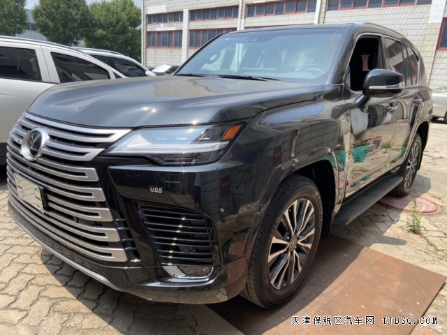 日系最高端車型23款雷克薩斯LX600港口庫存壓力大價格僅需140多萬