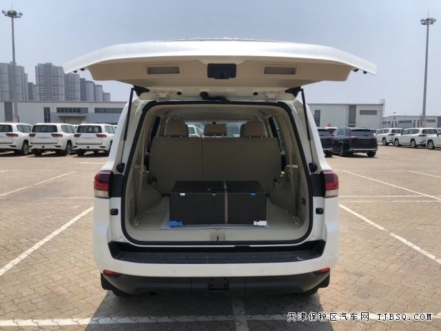 中東版LC300酷路澤3300柴油3.3T渦輪增壓港口批發(fā)售全國