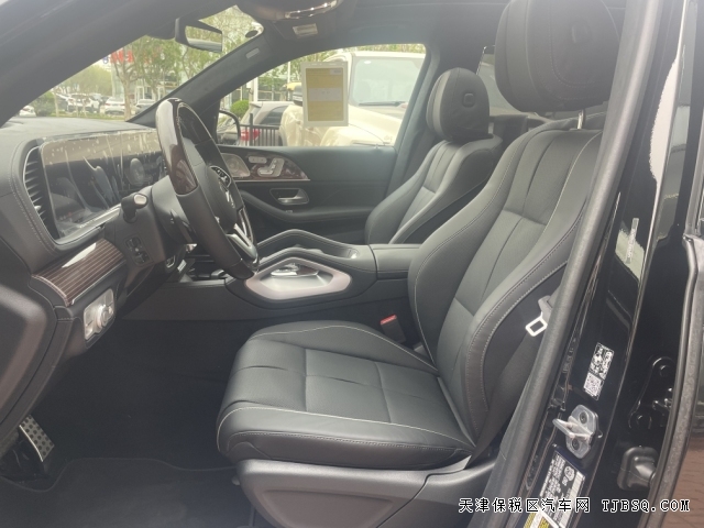 平行進(jìn)口奔馳GLS580搭載4.0T雙渦輪增壓發(fā)動(dòng)機(jī)港口價(jià)格已探底