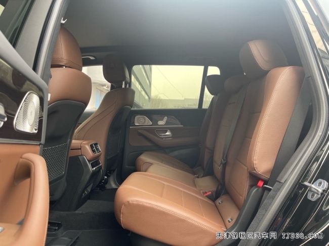 24款奔馳GLS450 110萬能買到什么配置？