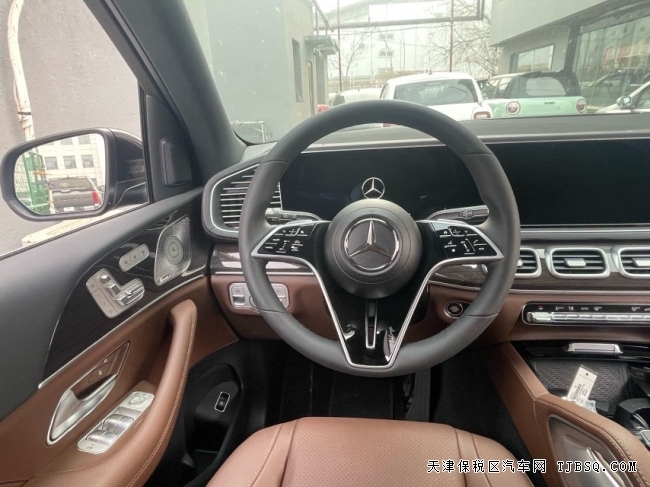 24款奔馳GLS450 110萬能買到什么配置？