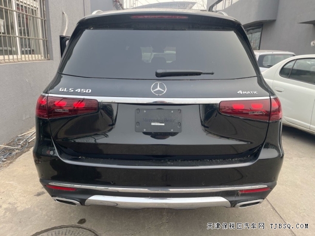24款奔馳GLS450 110萬能買到什么配置？