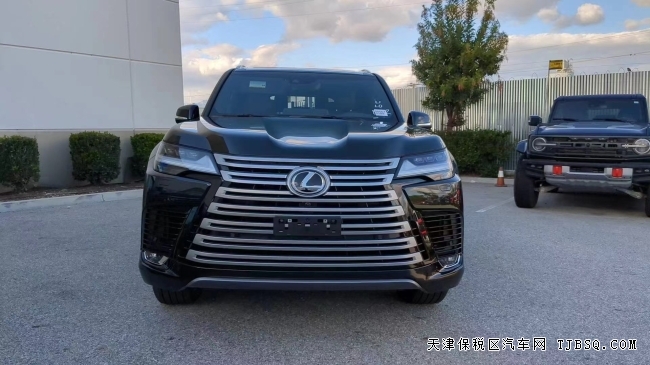 平行進(jìn)口24款雷克薩斯LX600高級(jí)版7座現(xiàn)車135萬起售