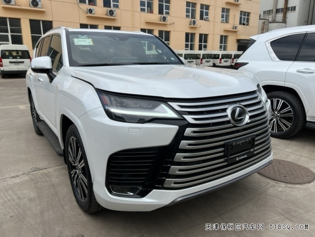 中東版雷克薩斯LX600超豪華SUV對比美規(guī)有哪些優(yōu)勢和獨有配置
