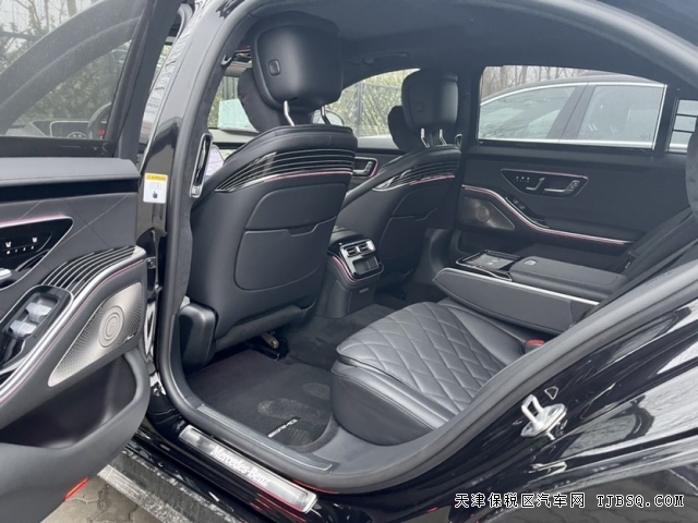 加版23款奔馳S500大滿配147萬能買到哪些配置