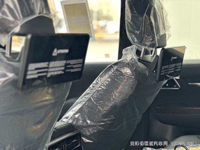 平行進口歐規(guī)豐田酷路澤LC300 VX三把鎖高配港口最具性價比的車型