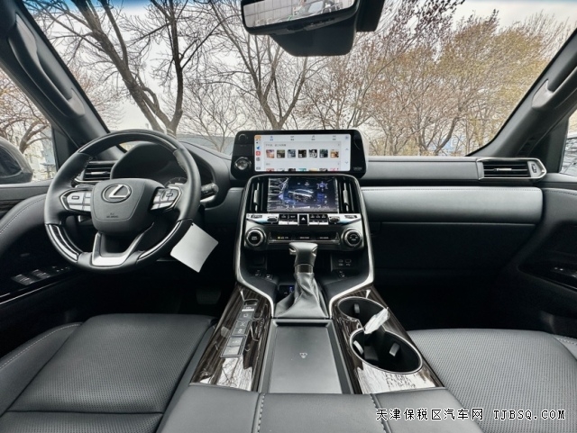 23款柴油雷克薩斯LX500d 3.3T三把鎖最新款現(xiàn)車港口隨時(shí)提
