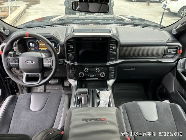 23款福特F150猛禽R版5.2T機械增壓性能皮卡港口最新行情