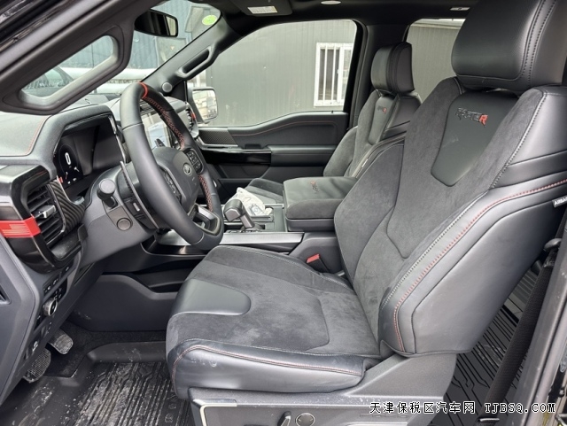 23款福特F150猛禽R版5.2T機械增壓性能皮卡港口最新行情