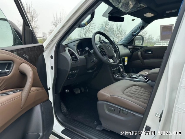 24款美規(guī)日產(chǎn)途樂阿曼達(dá)無敵戰(zhàn)艦5.6L八缸全尺寸SUV