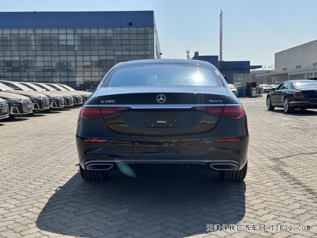 4.0T23款奔馳S580 V8動力十足行政級轎車最新配置行情