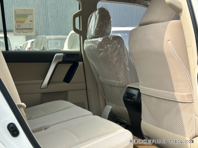 23款豐田霸道4000 4.0L GXR迪拜版最實(shí)用配置現(xiàn)車(chē)