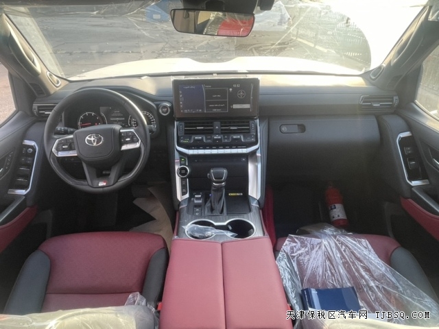 23款豐田L(fēng)C300酷路澤3300柴油版3.3T硬派越野超長(zhǎng)續(xù)航里程