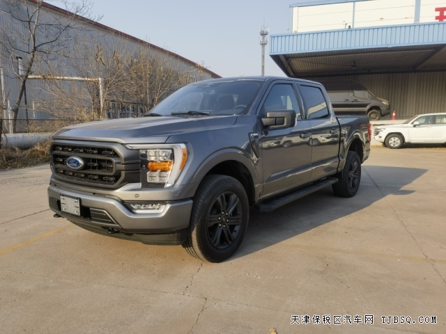 平行進(jìn)口23款福特猛禽F150XLT港口現(xiàn)車五十多萬(wàn)入手大皮卡